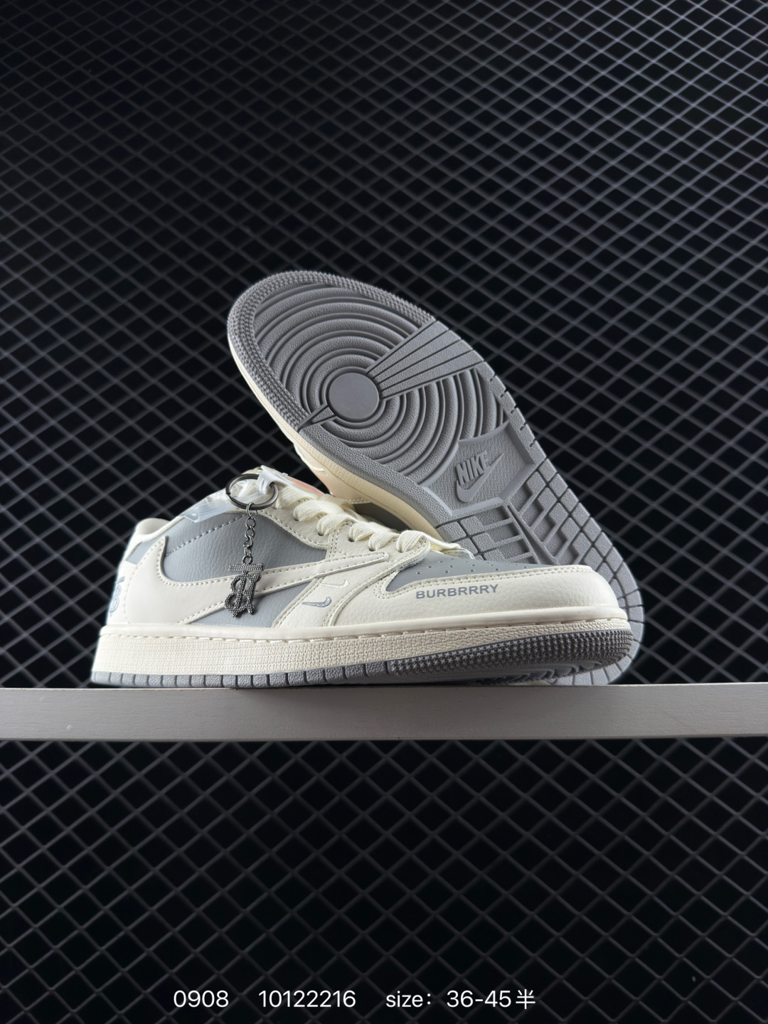 Travis Scott x Air Jordan 1 ” Reverse Mocha “